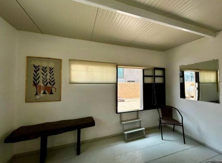 Amazing 2 Bed With Balcony And A Terrace